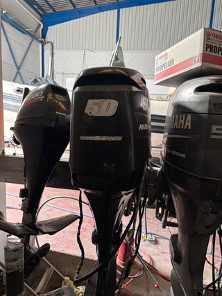 Suzuki DF 50 - Motor fueraborda 2011