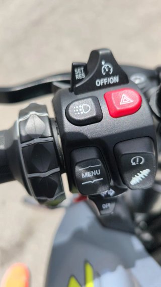 BMW F 900R - Acepto moto a cambio