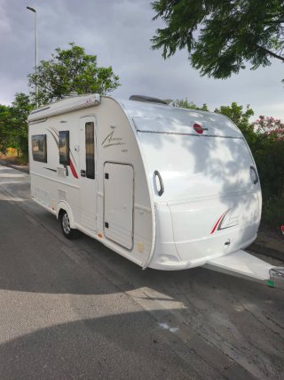 Caravana Bürstner Averso Plus 440 TK