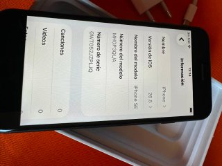 iPhone SE 2da Gen 64GB Negro
