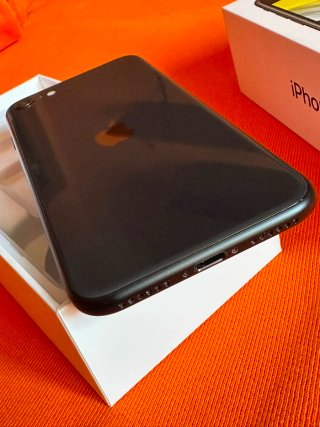 iPhone SE 2da Gen 64GB Negro