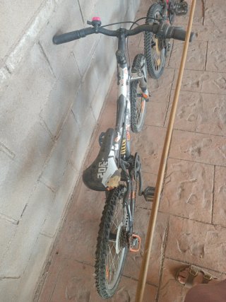 Bicicleta Btwin Montaña