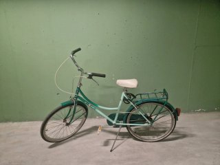 Bicicleta urbana vintage turquesa