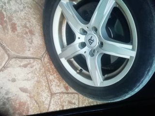 Volkswagen Golf 2004
