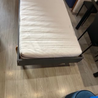 Cama Ikea 90x200 cm, con transporte en sabadell