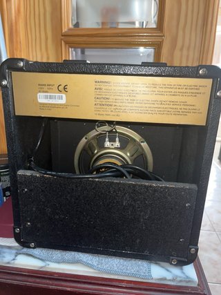 Amplificador Marshall G10 MK.II