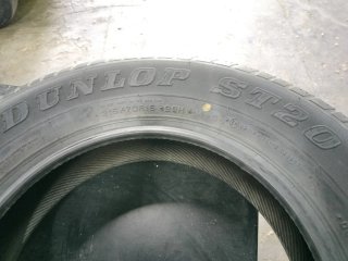 Neumático Dunlop Grandtrek ST20 215/70R16 99H
