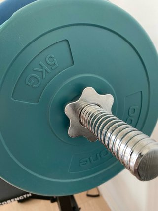 Press Banca + Barra + 30kg Pesas
