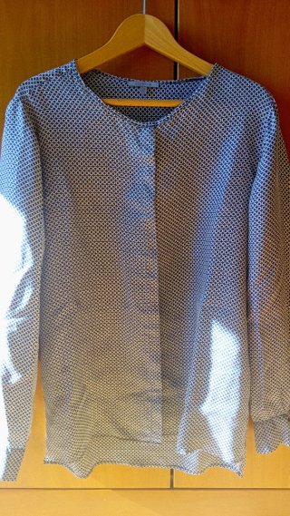 Blusón de seda Uterqüe gris y blanco