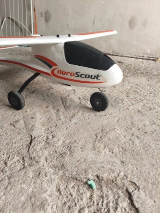 Avión RC RTR para principiantes