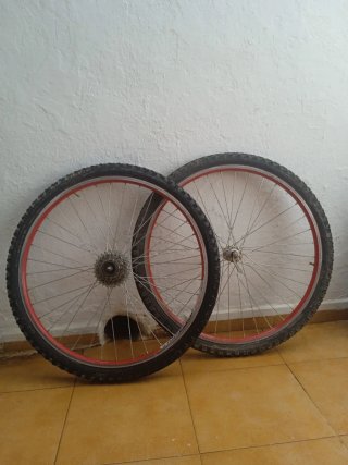 Ruedas Bici Aluminio 26x1.95