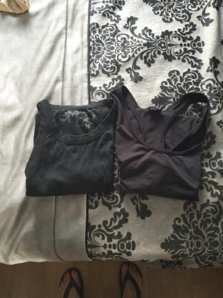2 Camisetas Negras Tirantes Nadadora Talla M