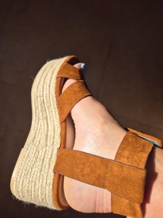 Sandalias esparto plataforma marrón