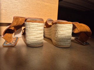 Sandalias esparto plataforma marrón