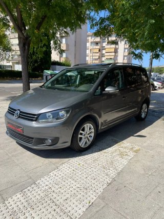 Volkswagen Touran 2011