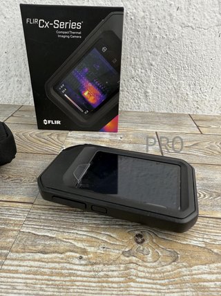 Cámara de imágenes térmicas - FLIR