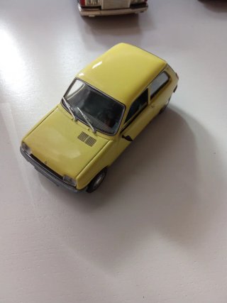 Coches a escala 1/43
