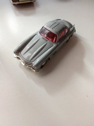 Coches a escala 1/43