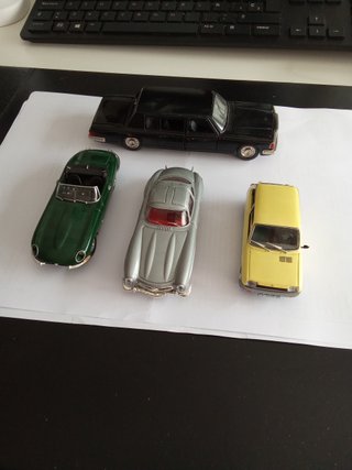 Coches a escala 1/43