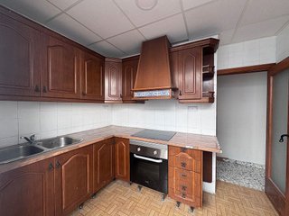 Piso en venta en Virgen del Remedio en Alicante