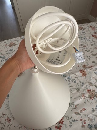 Lámpara de techo metálica blanca Ikea