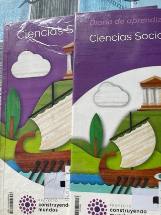 Libros de texto 4 primaria CEIP Numancia