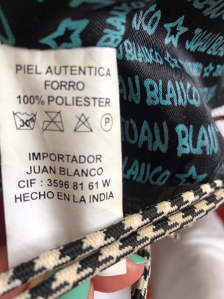 Cazadora cuero azul verdoso Talla muy poco una 40