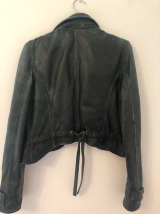 Cazadora cuero azul verdoso Talla muy poco una 40