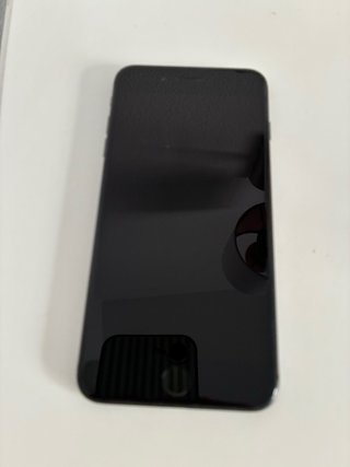 iPhone 8 Plus, cover e caricatore