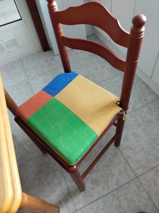 Mesa de cocina madera y 4 sillas