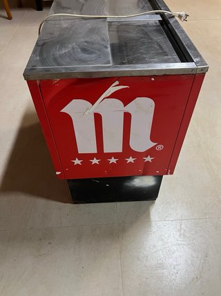 Botellero Mahou Bar