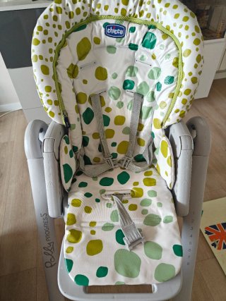 Trona Chicco Polly Progress 5