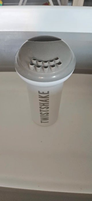 Bañera Twistshake para bebes con accesorios