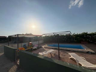 Alquiler de parcela con piscina