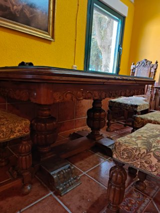 Mueble antiguo madera maciza y cristal