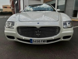 Maserati Quattroporte 2006