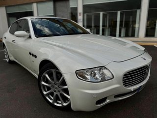 Maserati Quattroporte 2006