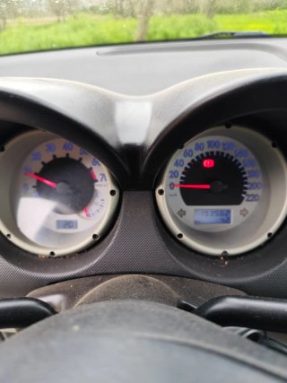 VOLKSWAGON LUPO 1.0 1999 194325KM UNO ANO ITV