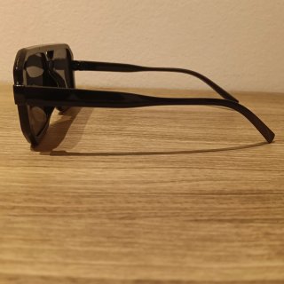 Occhiali da sole neri