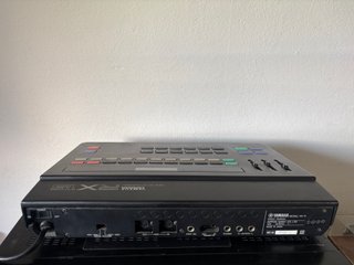 Yamaha RX15 Drum Machine Vintage
