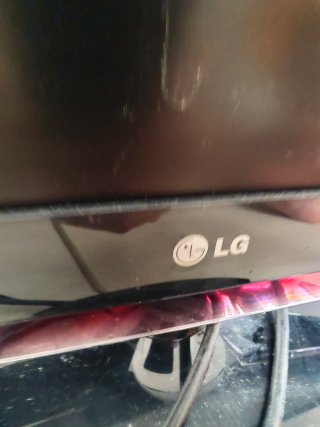 TV LG 23 Full HD sin mando