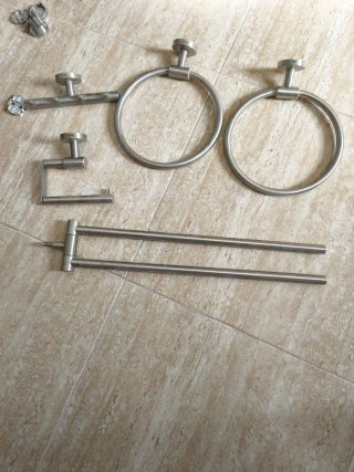 Juego accesorios baño metal plateado