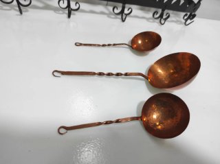 Decoración Cocina Cobre y Hierro