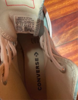 Converse color agua