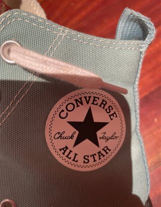 Converse color agua