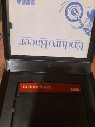 Enduro Racer Master System II GIO