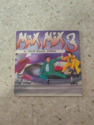 Max Mix 3 - El Tercer Megamix Español