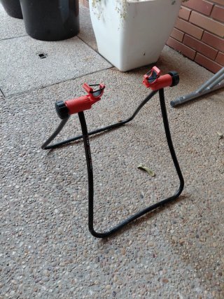 Soporte de Bicicleta Rojo y Negro