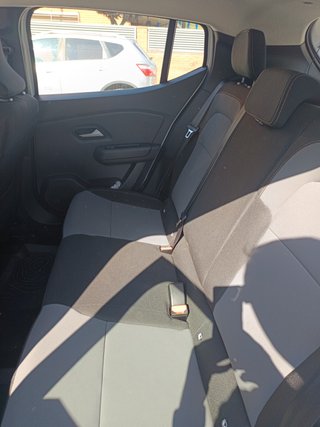 Dacia Sandero 2023