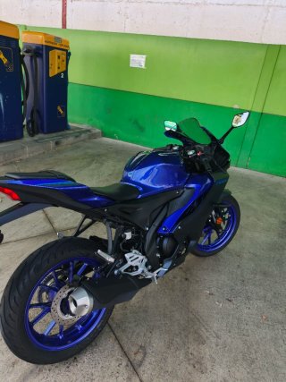 Yamaha R125 2023 Azul
